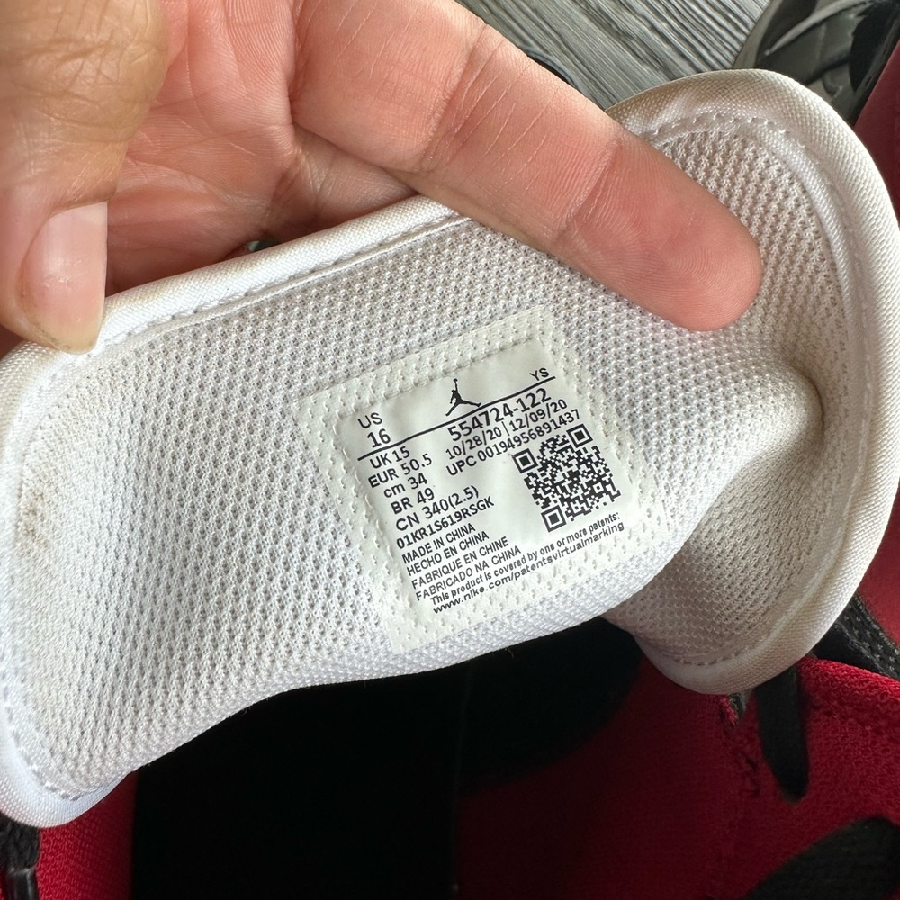Jordan 1s - Picture 5 of 5
